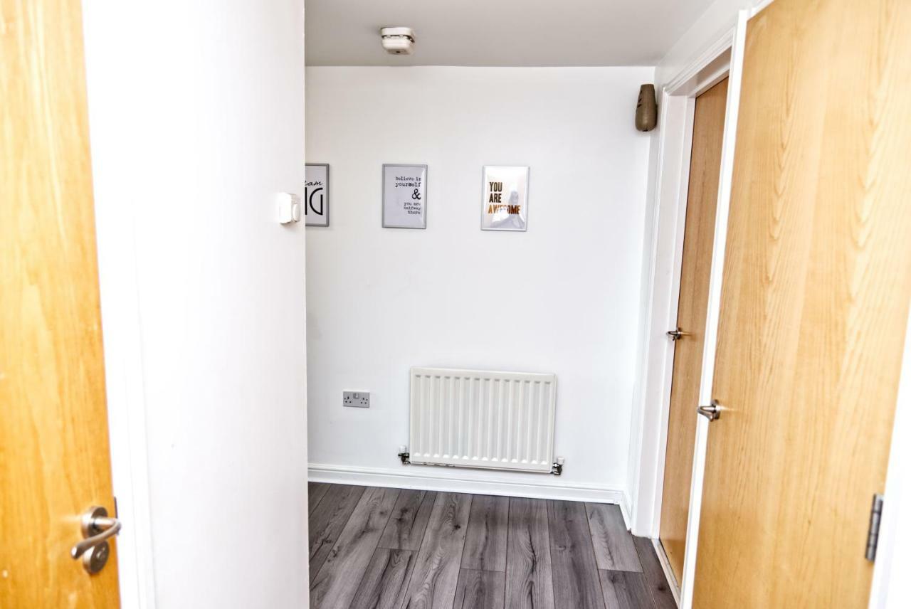 The Pent House - Lushio Apartments Northampton Esterno foto